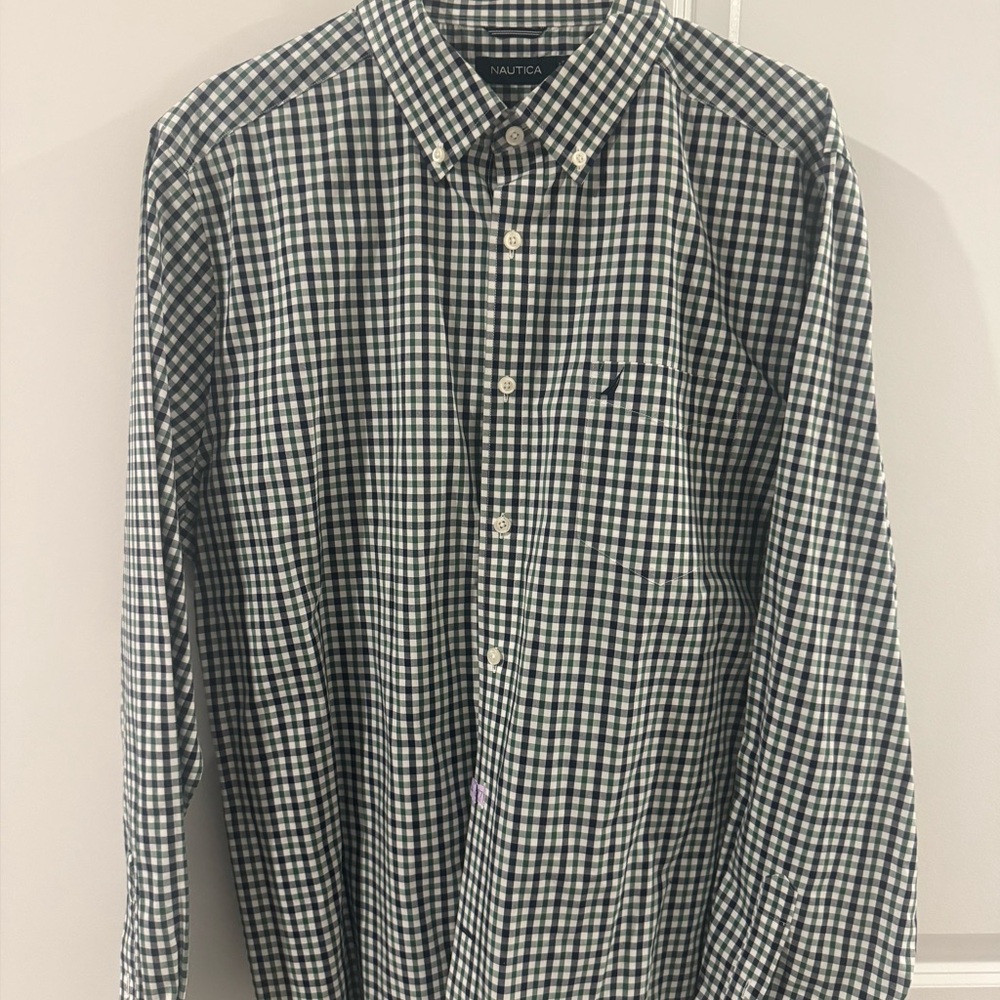 Nautica Men's Classic Black and White Plaid Shirt